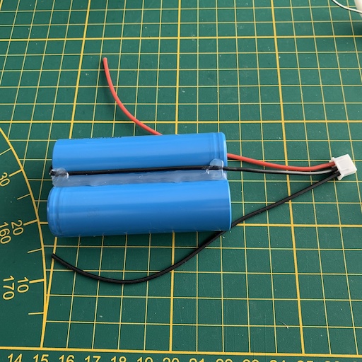 balance cable is glued with hot glue
